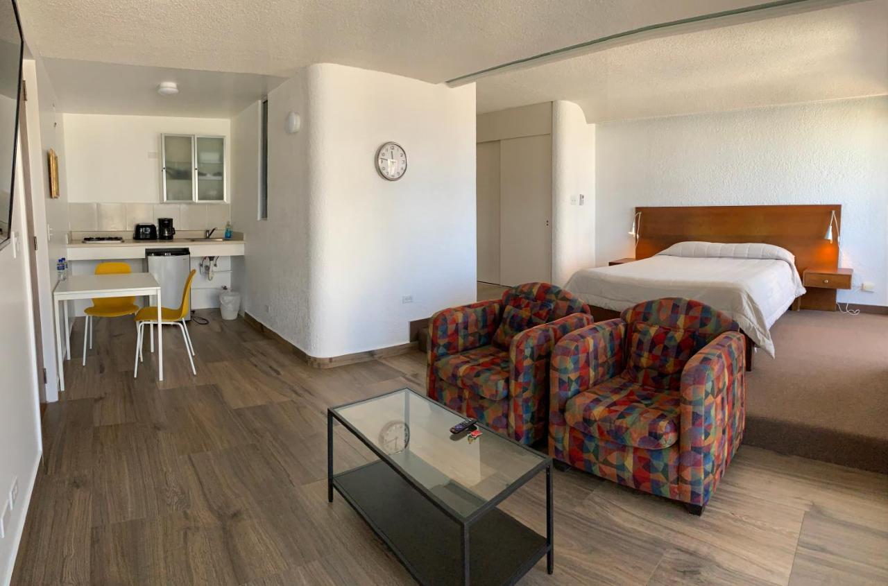 Dali Suites Hotel Тіхуана Екстер'єр фото