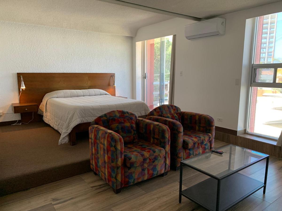 Dali Suites Hotel Тіхуана Екстер'єр фото